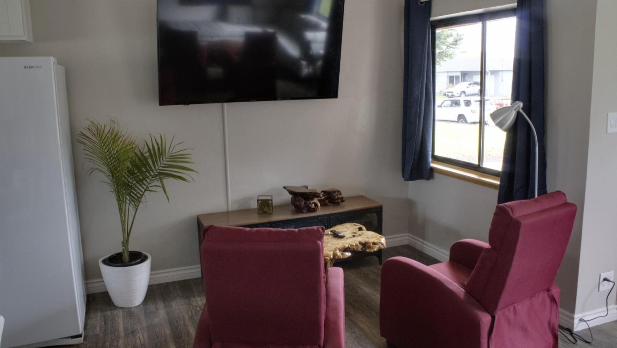 Private Home - Playground, Jumping Mat, Bbq, Darts, Firepit, Gazebo, 4 Smart Tvs, White Cotton Bedding, - The Redwood Cul-De Sac Beach Retreat Crescent City Extérieur photo